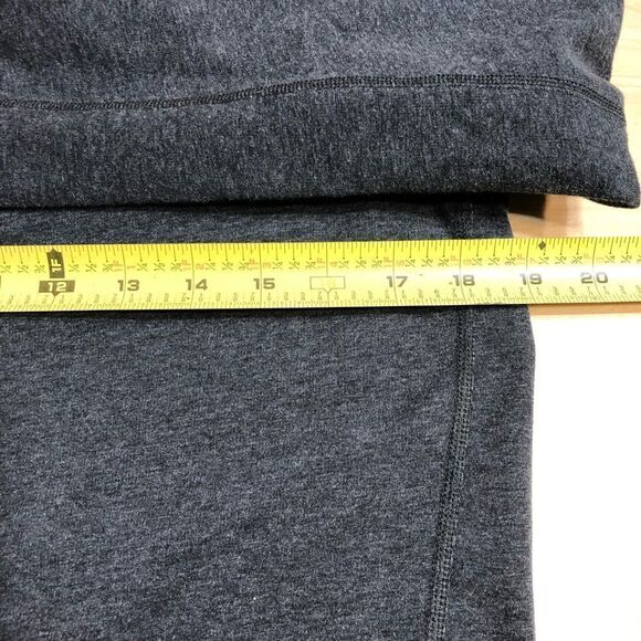 Nike after workout pull over long sleeve fitted t - Picture 8 of 8